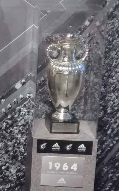euro 1964 trophy won by spain