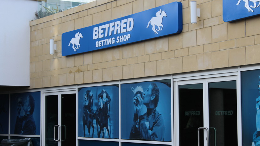 betting shop at cheltenham racecourse